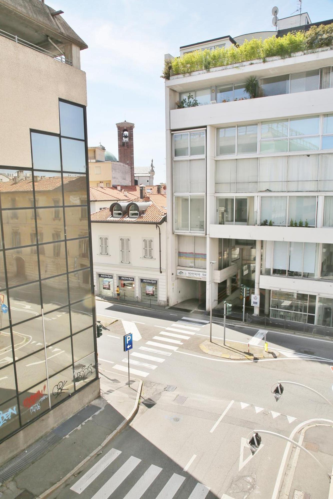 Casa Madart City Centre Mxp Trainstation Gallarate Exteriör bild